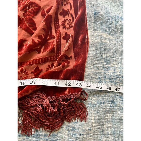 NWT! MTN GRL Wyoming Velvet Mesh Tapestry Tassel Kimono in Rust One Size - Picture 6 of 12